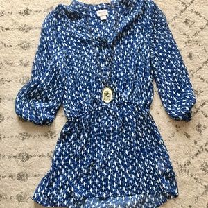 Blue and White Bird Print Blouse & Necklace Bundle